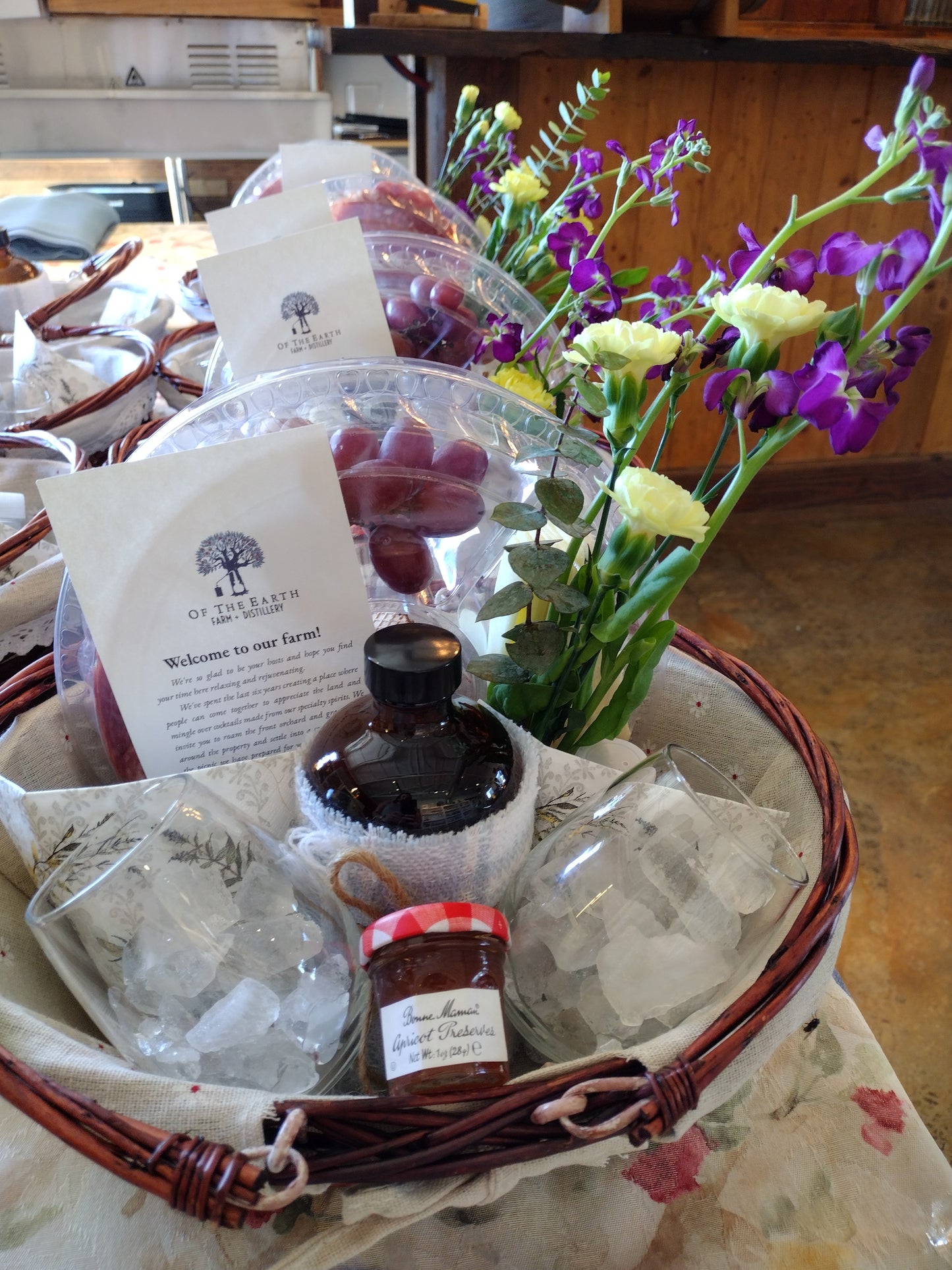 Sunday Soiree - Picnic on the Farm
